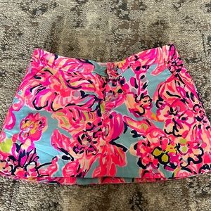 Lilly Pulitzer skort. Size 2. Multicolored patterned